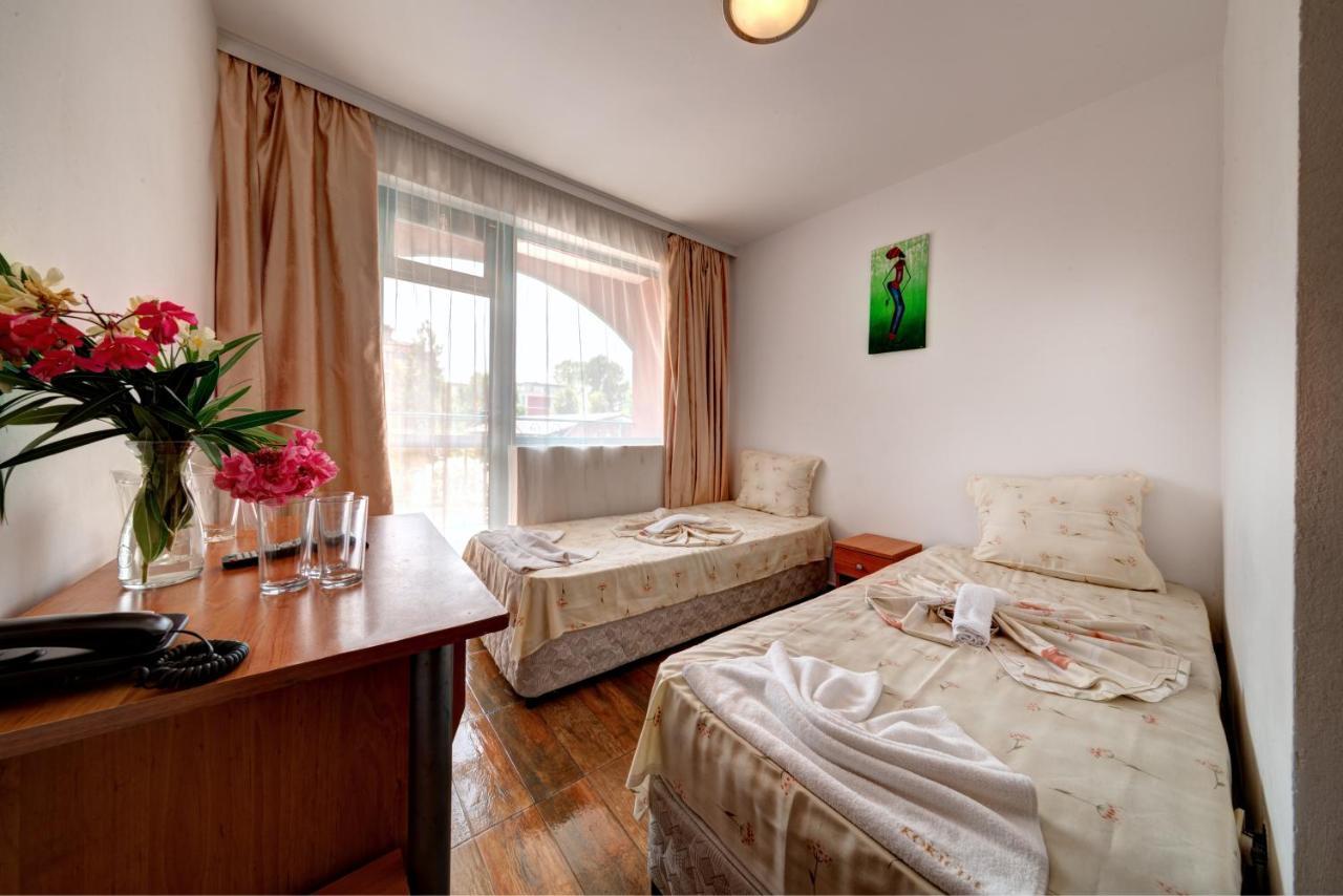Hotel Kokiche Slantchev Briag Extérieur photo