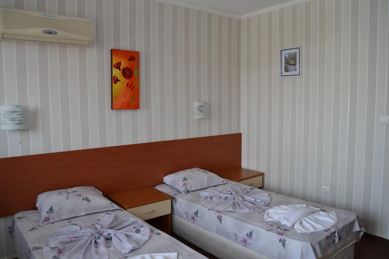 Hotel Kokiche Slantchev Briag Extérieur photo
